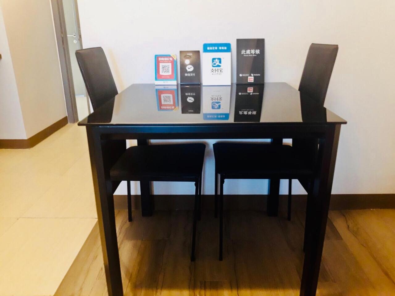 The Sentinel Residences Suite Manila Bagian luar foto